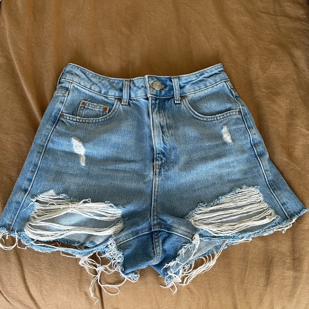 Distressed mom jean shorts